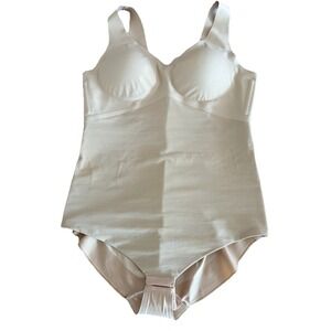 Honeylove Bodysuit Womens Large Nude‎ Shapewear Sculpting Built-in Bra Slimming